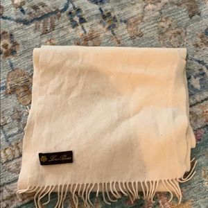 100% cashmere Loro Piana scarf